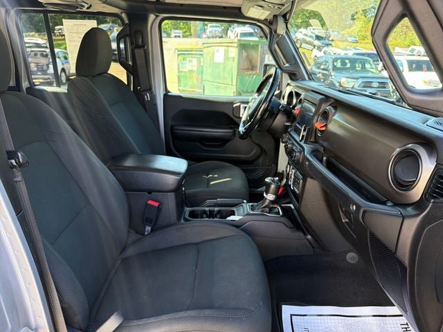 2021 Jeep Gladiator Sport