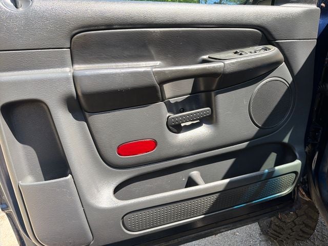 2005 Dodge Ram 1500 SLT