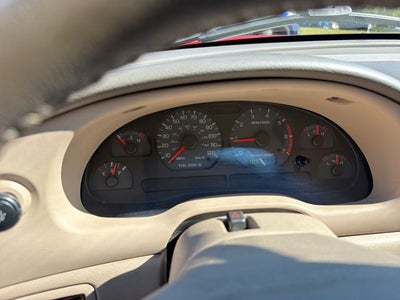 2003 Ford Mustang V6