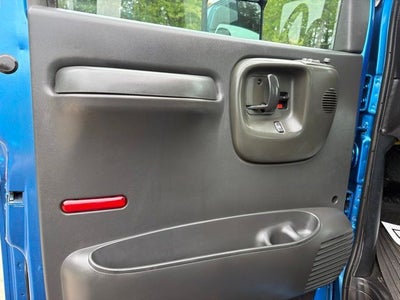 2009 GMC C5500 Ramp truck