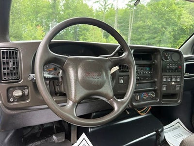 2009 GMC C5500 Ramp truck