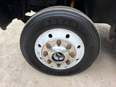 2009 GMC C5500 Ramp truck