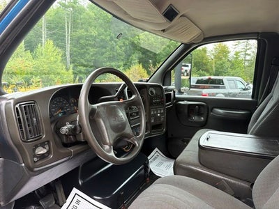 2009 GMC C5500 Ramp truck