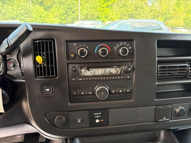 2017 GMC Savana 2500 Work Van