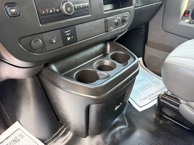 2017 GMC Savana 2500 Work Van