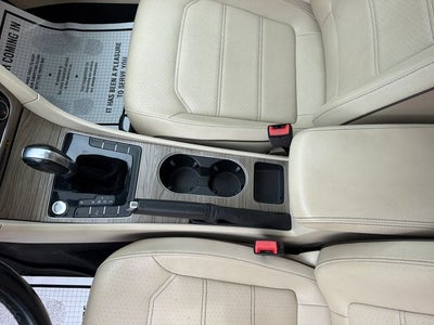 2017 Volkswagen Passat 1.8T SE w/Technology