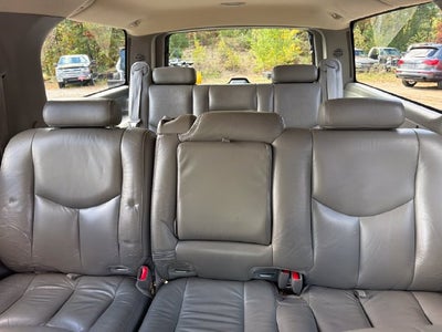 2003 Chevrolet Suburban 1500 LT