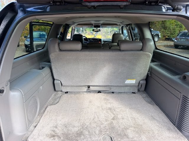 2003 Chevrolet Suburban 1500 LT