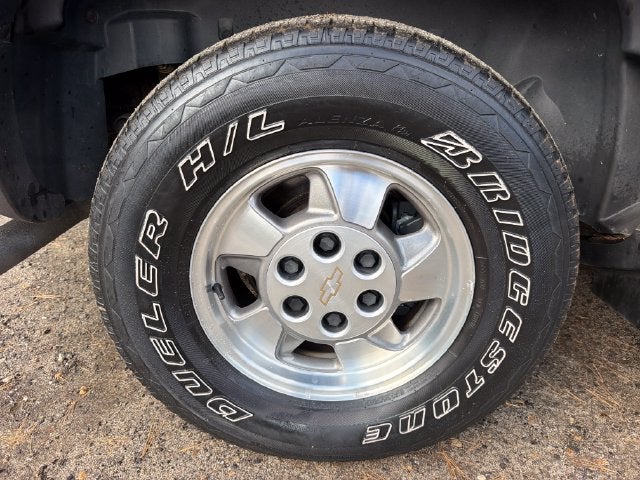 2003 Chevrolet Suburban 1500 LT