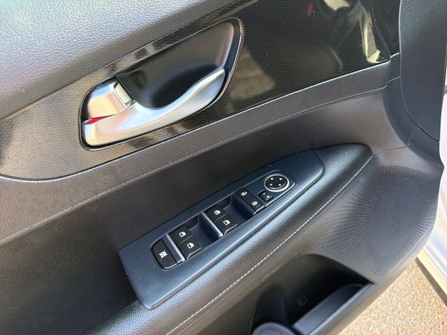 2020 Kia Forte GT-Line