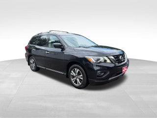 2017 Nissan Pathfinder SL