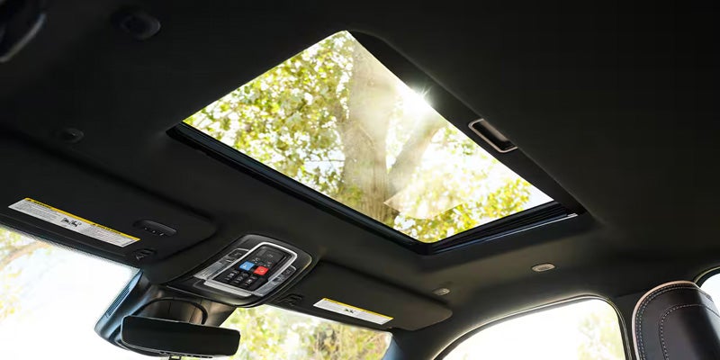 GMC Sierra 1500 sunroof interior view